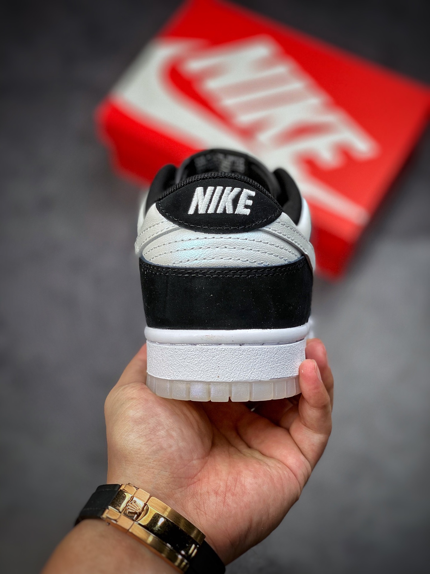 320 Nike Dunk Low ”White/Black” 钻石熊猫 DO7412-985
