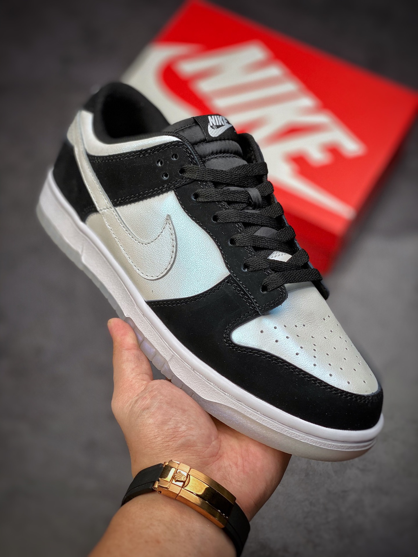 320 Nike Dunk Low ”White/Black” 钻石熊猫 DO7412-985