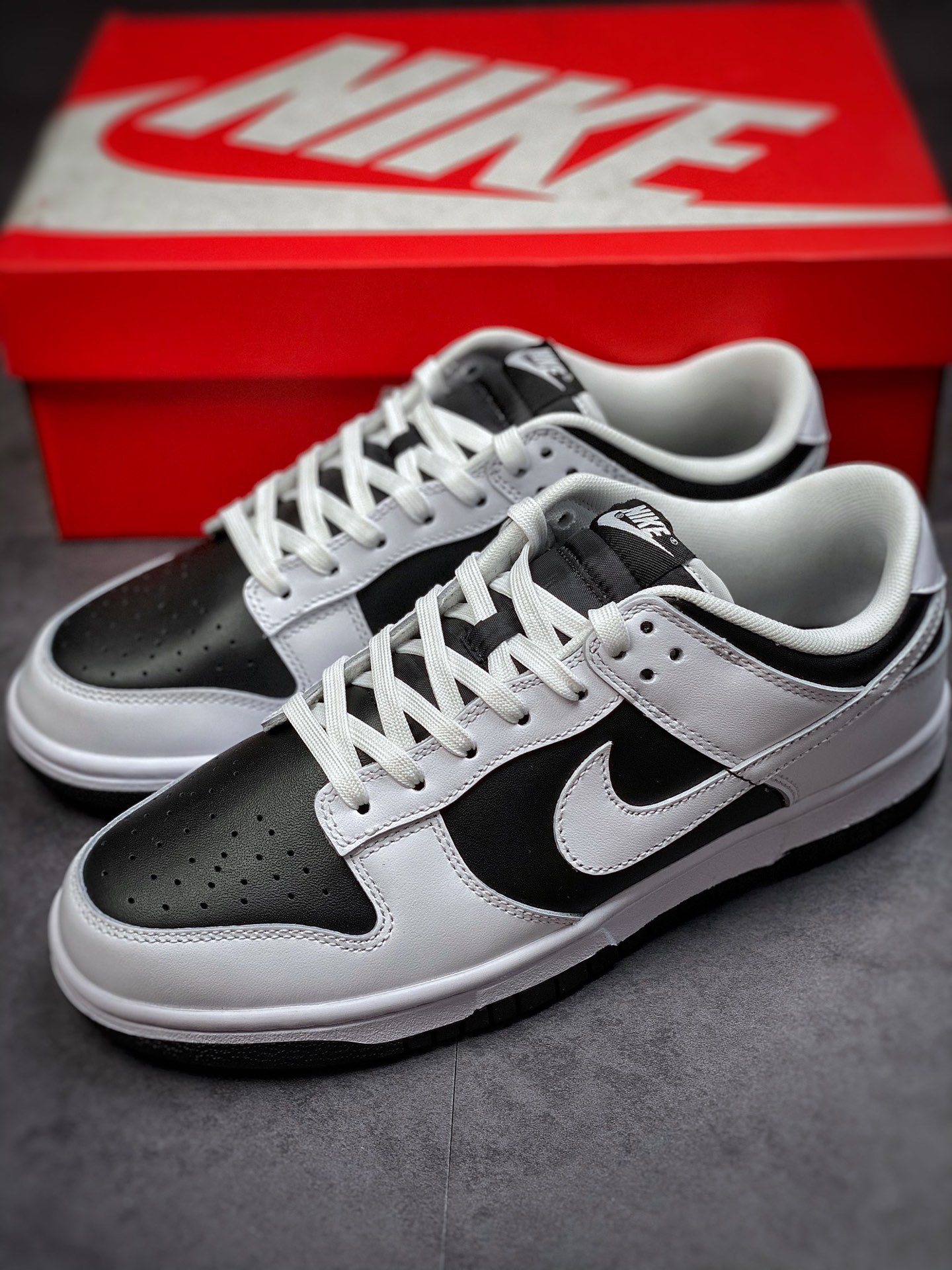 320 Nike Dunk Low ”White/Black” 反转白黑熊猫 DO7412-993