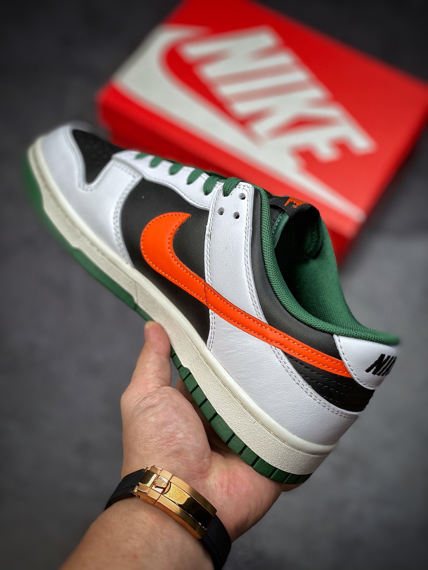 320 Nike Dunk Low ”White/Black/Green” 白黑绿 DO7412-997