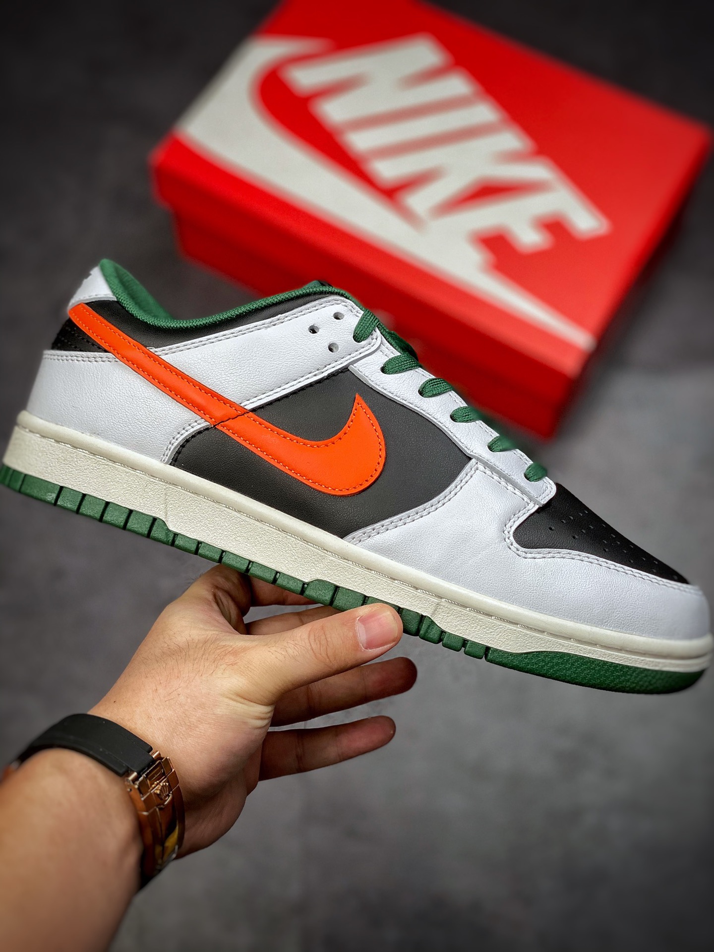 320 Nike Dunk Low ”White/Black/Green” 白黑绿 DO7412-997