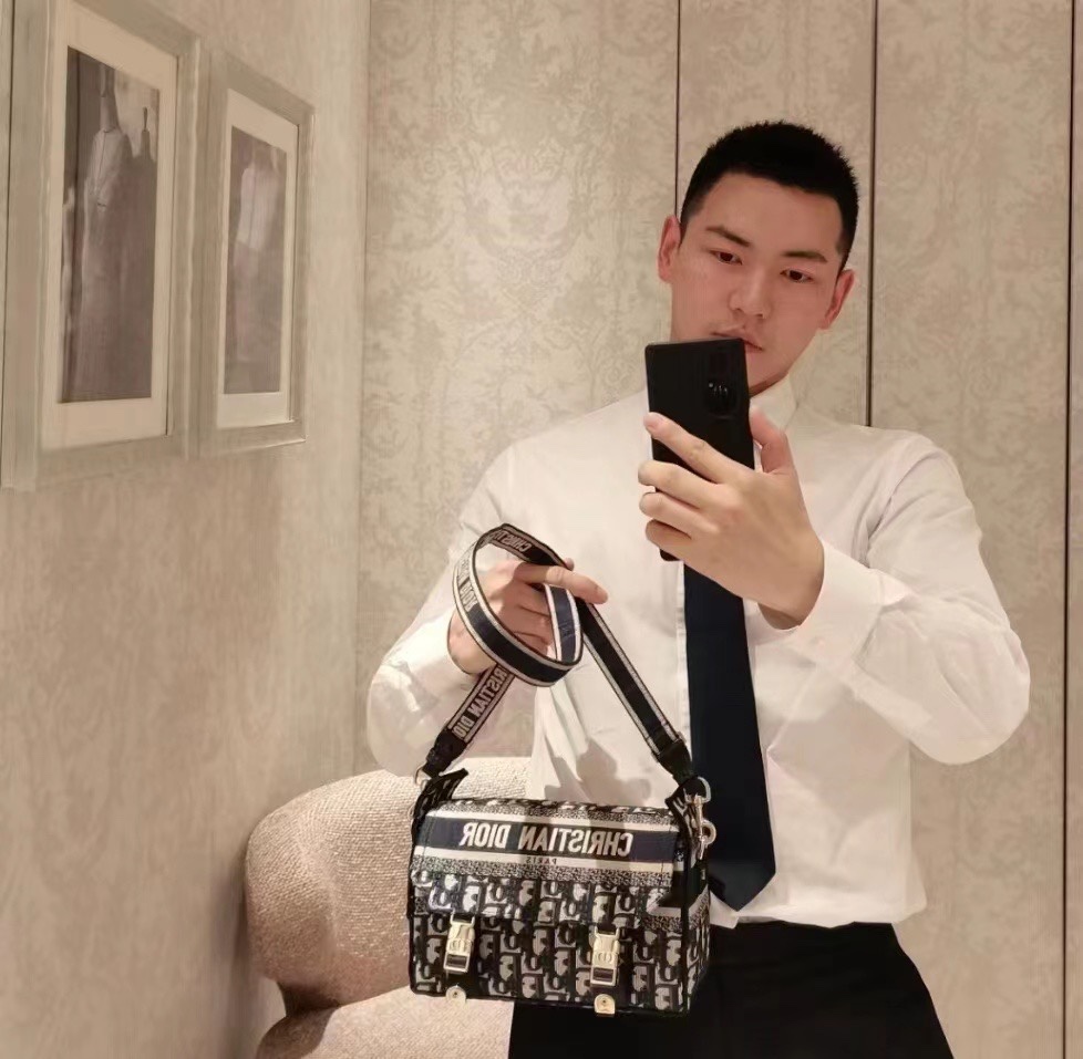 NO:213462,Upper body renderings...!  !  ,dior,dior19860909上身效果图...！！,迪奥,dior,Bag