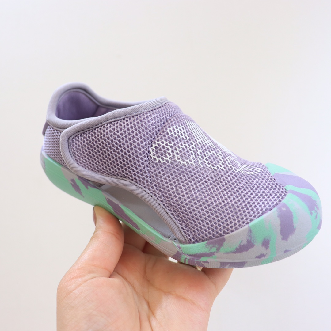 图片[6]-AD3.0包头网面凉鞋‼️ AD儿童包头凉鞋 新款，每年的爆款！实在太经典好穿！采用柔韧透气网面，搭配耐磨橡胶鞋底，新升级的质量，比往年更上一个档次✅ 泡棉缓震鞋垫更加轻盈舒适，脚感柔软！与脚底贴合度很好，不会打滑！-选品中心