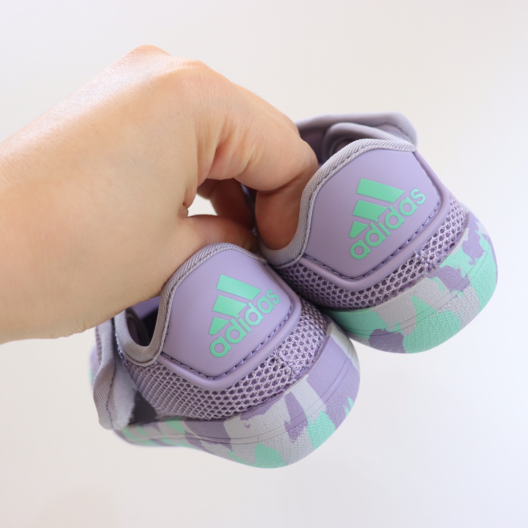 图片[3]-AD3.0包头网面凉鞋‼️ AD儿童包头凉鞋 新款，每年的爆款！实在太经典好穿！采用柔韧透气网面，搭配耐磨橡胶鞋底，新升级的质量，比往年更上一个档次✅ 泡棉缓震鞋垫更加轻盈舒适，脚感柔软！与脚底贴合度很好，不会打滑！-选品中心