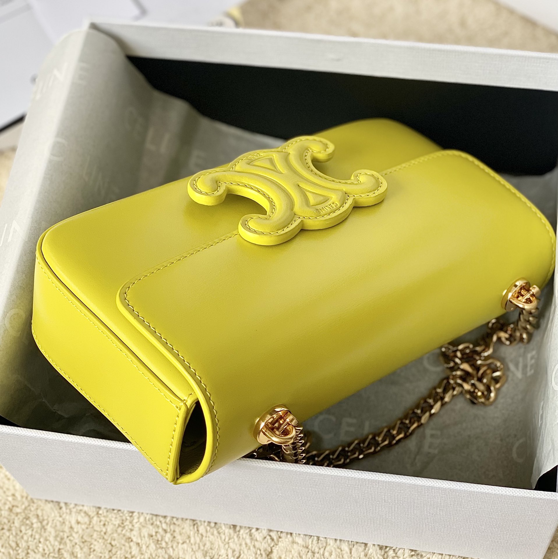 CELINE赛琳CUIR TRIOMPHE 凯旋门链条肩背包199242