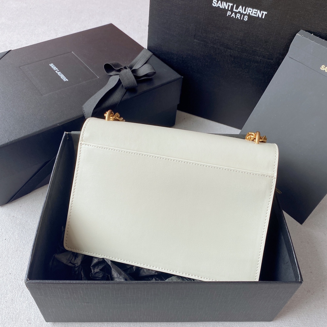Givenchy Classic Handcrafted Luxury Leather Shoulder Bag Ref.8DF4E56C 2