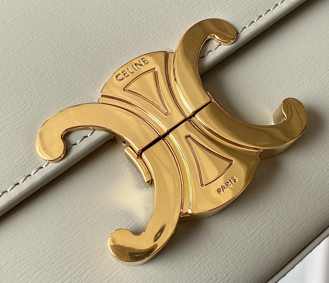 CELINE 秀场新品 最新经典款链条腋下包 197992灰