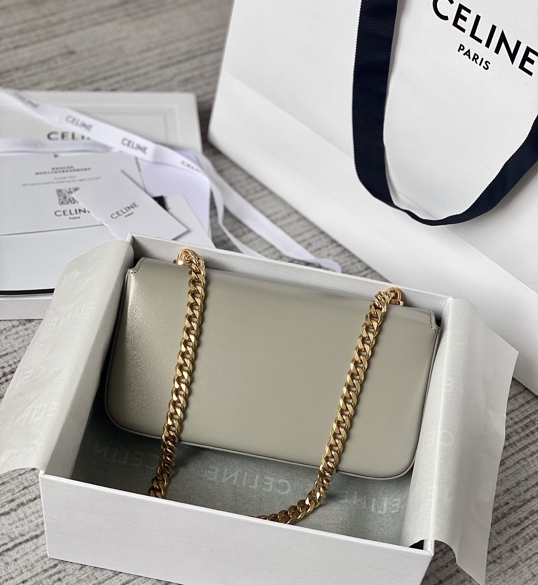 CELINE 秀场新品 最新经典款链条腋下包 197992灰