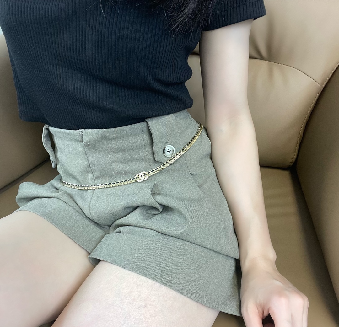 新款☑️CHANEL香奈儿双c黑皮绳腰链