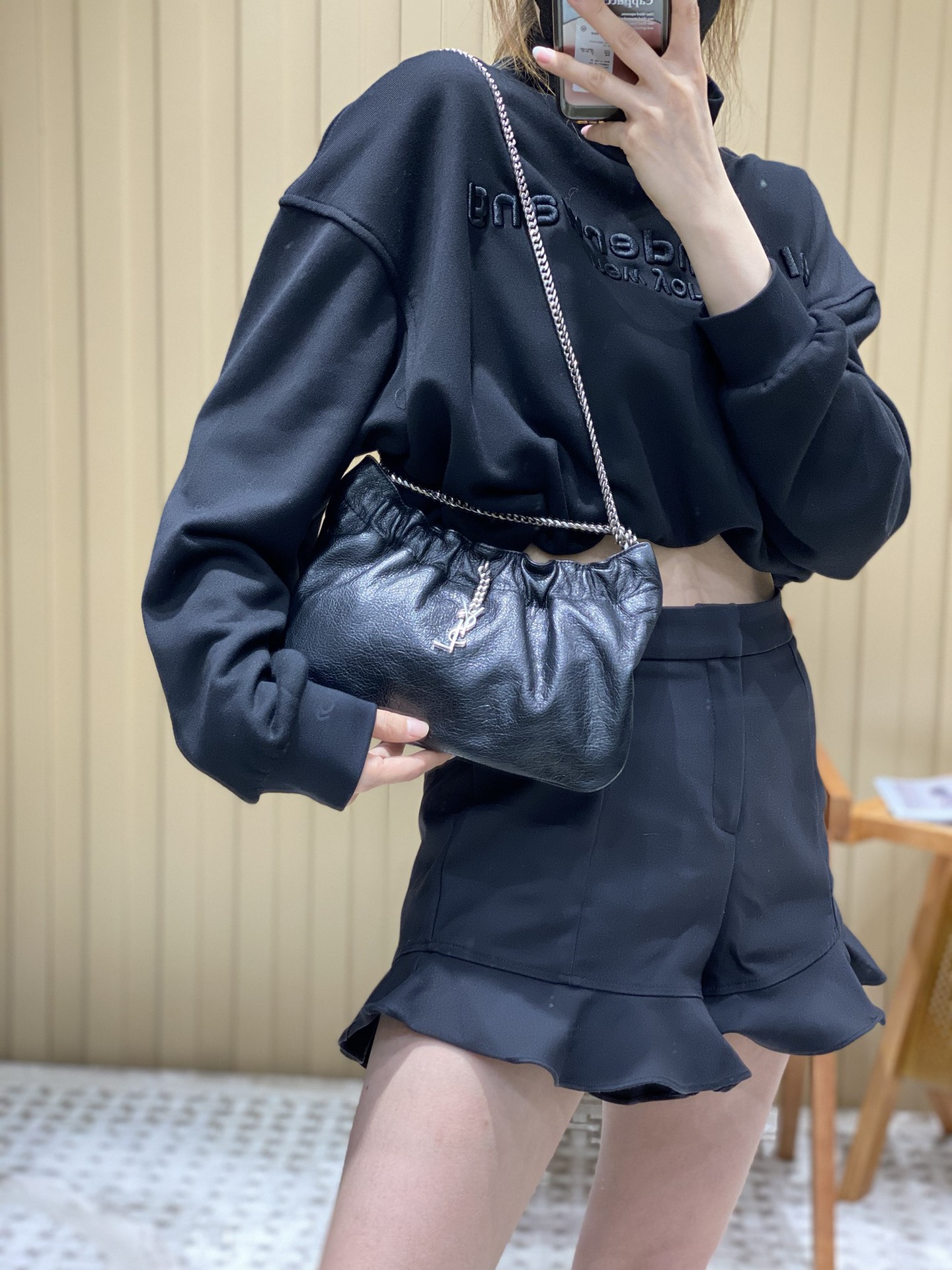 Saint laurent Ysl 专柜新款云朵型腋下链条包 681632黑色银扣