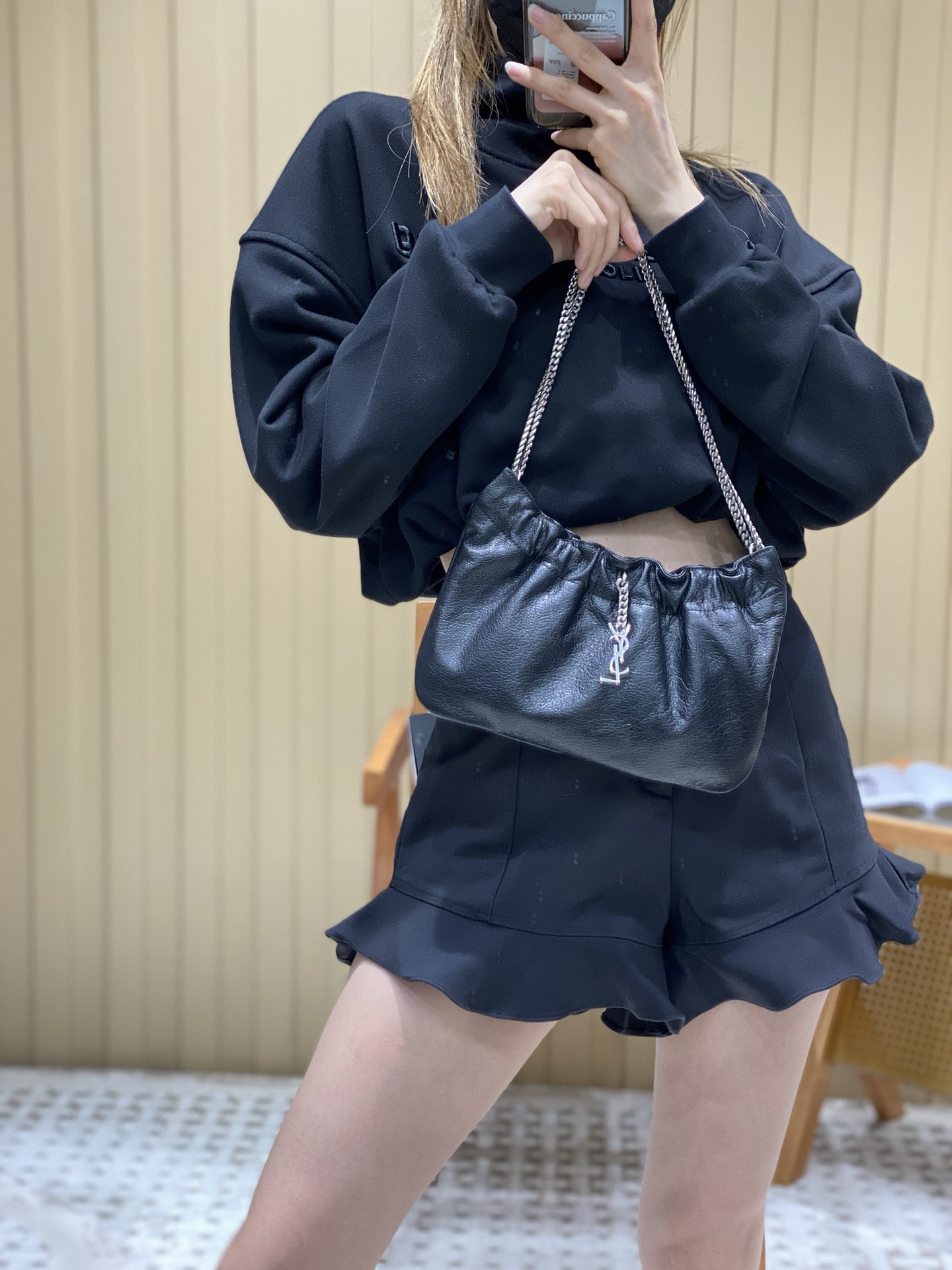 Saint laurent Ysl 专柜新款云朵型腋下链条包 681632黑色银扣