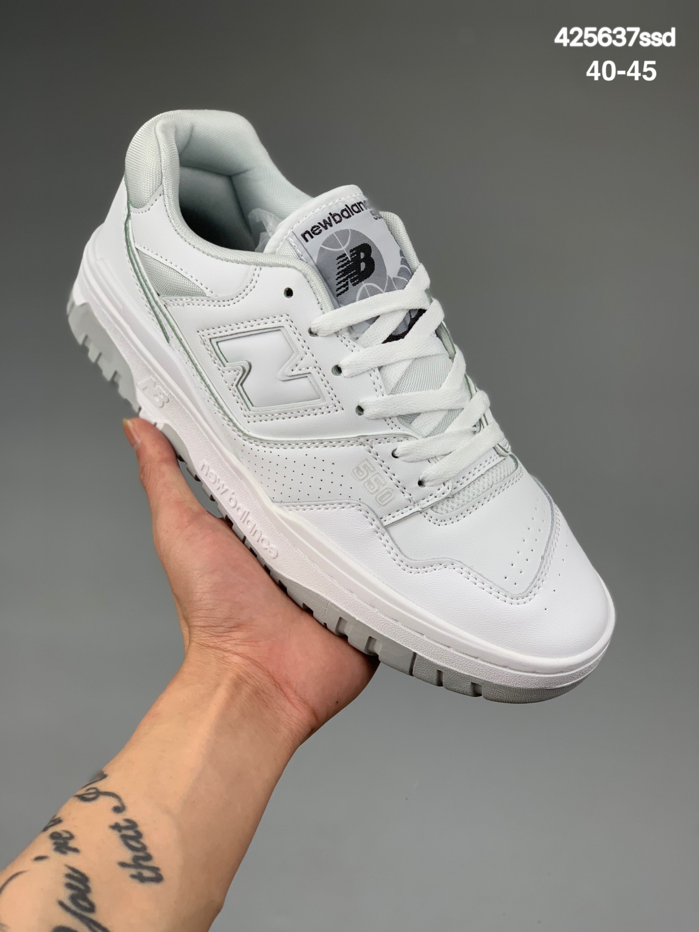 
复古新选择，NB新百伦New Balance BB550系列经典复古低帮休闲运动篮球板鞋时尚潮流配色
尺码:  40-45
货号:  BB550CL1
编码：425637ssd