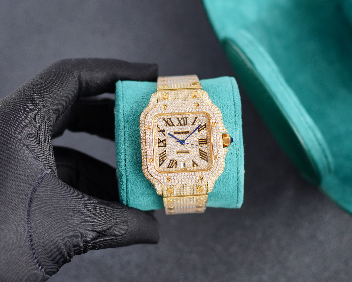 Cartier 卡地亚山度士 满天星震撼来袭 整表研发到成品历时2年 采用最先进的镶嵌工艺