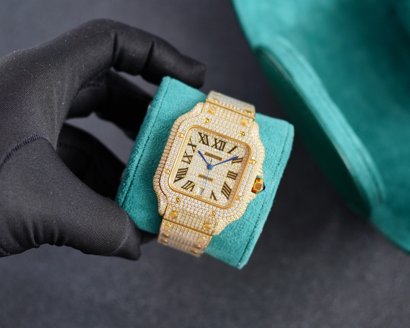 Cartier 卡地亚山度士 满天星震撼来袭 整表研发到成品历时2年 采用最先进的镶嵌工艺