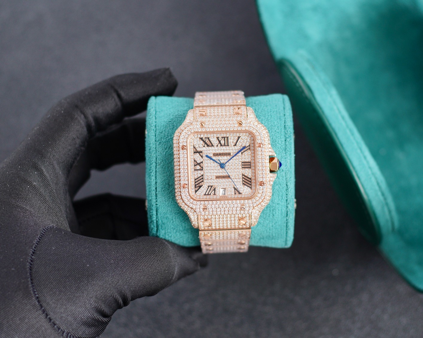 Cartier 卡地亚山度士 满天星震撼来袭 整表研发到成品历时2年 采用最先进的镶嵌工艺