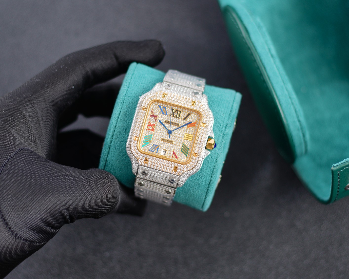 Cartier 卡地亚山度士 满天星震撼来袭 整表研发到成品历时2年 采用最先进的镶嵌工艺