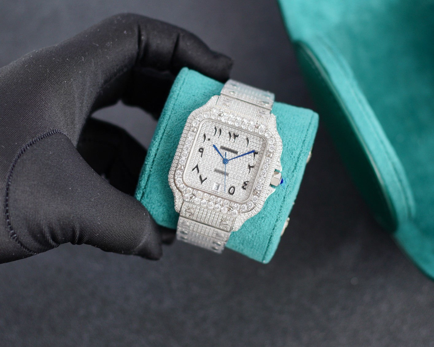 Cartier 卡地亚山度士 满天星震撼来袭 整表研发到成品历时2年 采用最先进的镶嵌工艺
