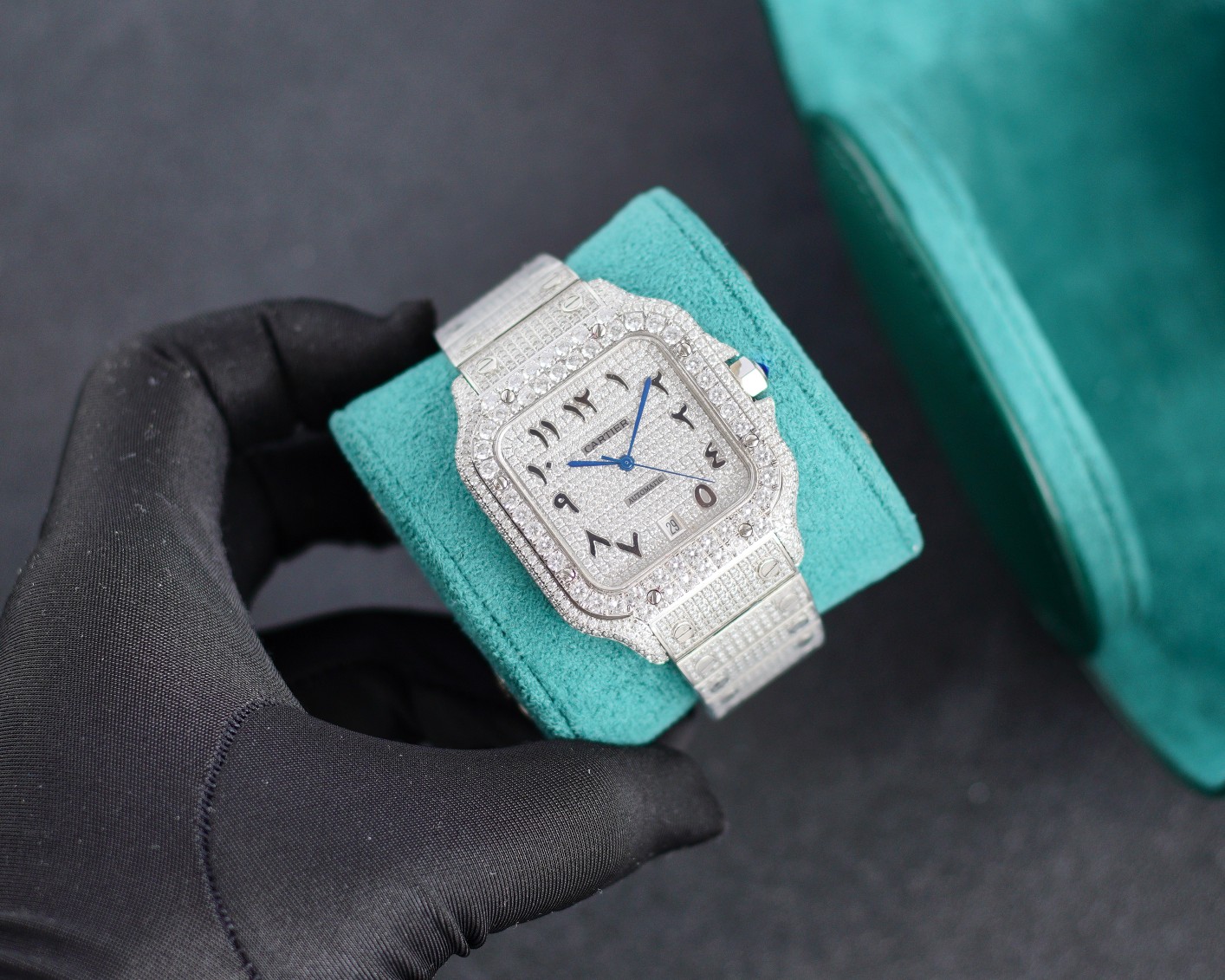 Cartier 卡地亚山度士 满天星震撼来袭 整表研发到成品历时2年 采用最先进的镶嵌工艺
