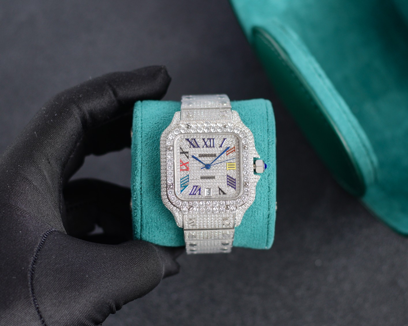 Cartier 卡地亚山度士 满天星震撼来袭 整表研发到成品历时2年 采用最先进的镶嵌工艺