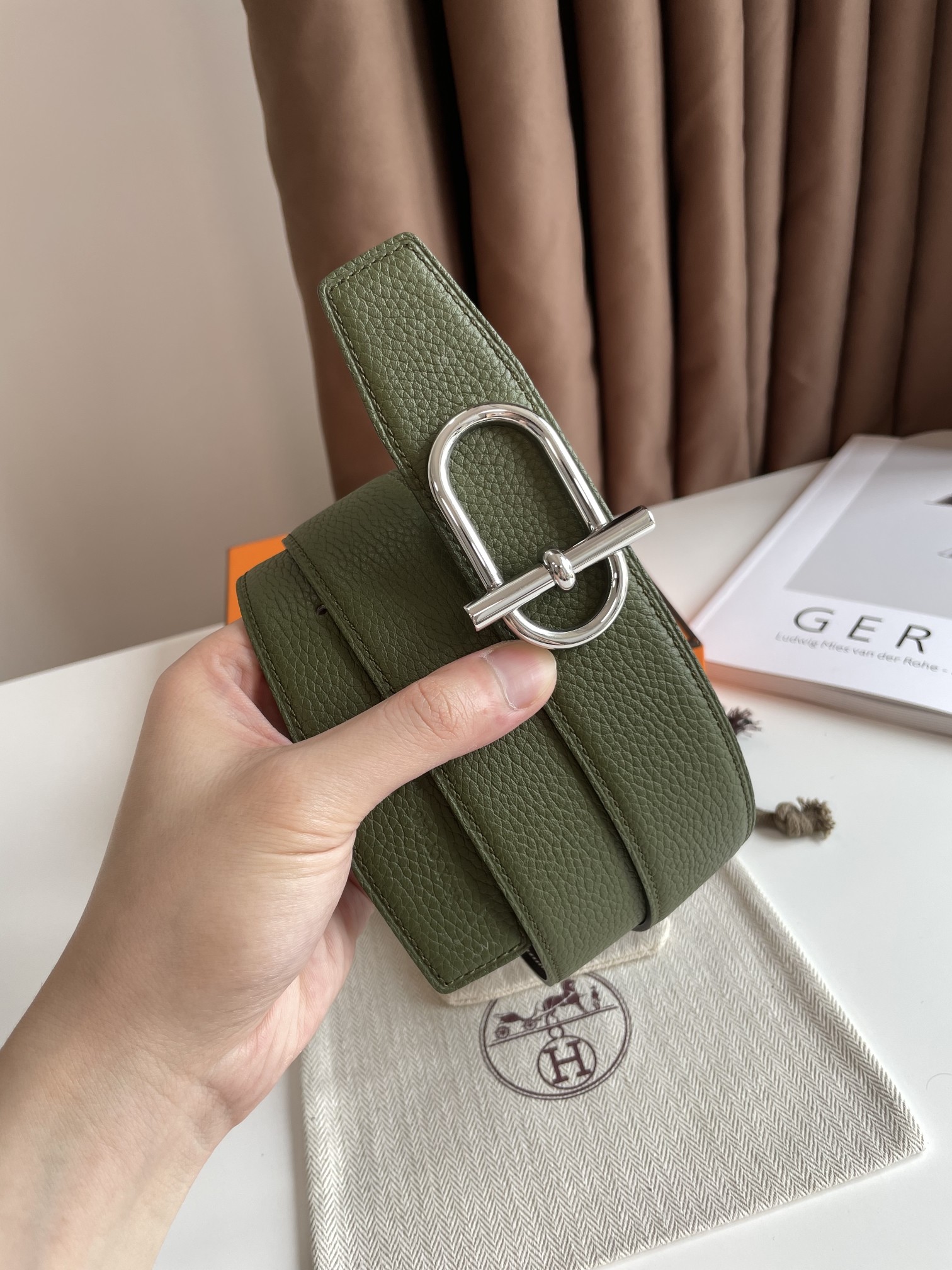 Hermès Luxury Atelier Designer Belt Accessories Ref 5