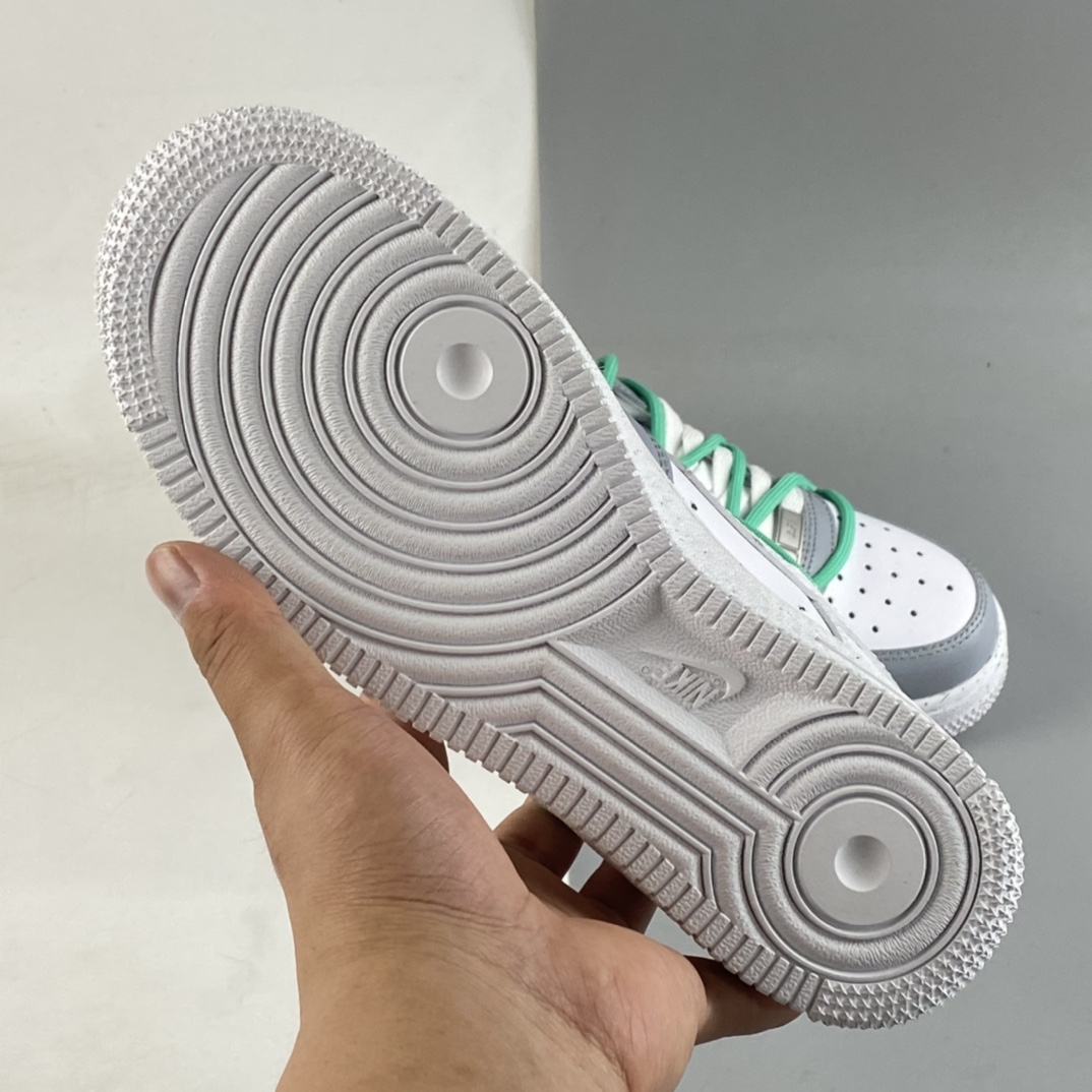 P200 Nike Air Force 1’07 Low 空军一号低帮休闲板鞋 CW2288-111