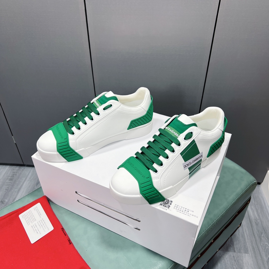 precio de fábrica "DOLCE & GABBANA [Dolce & Gabbana] de alta calidad . Low-top casual DG zapatos de