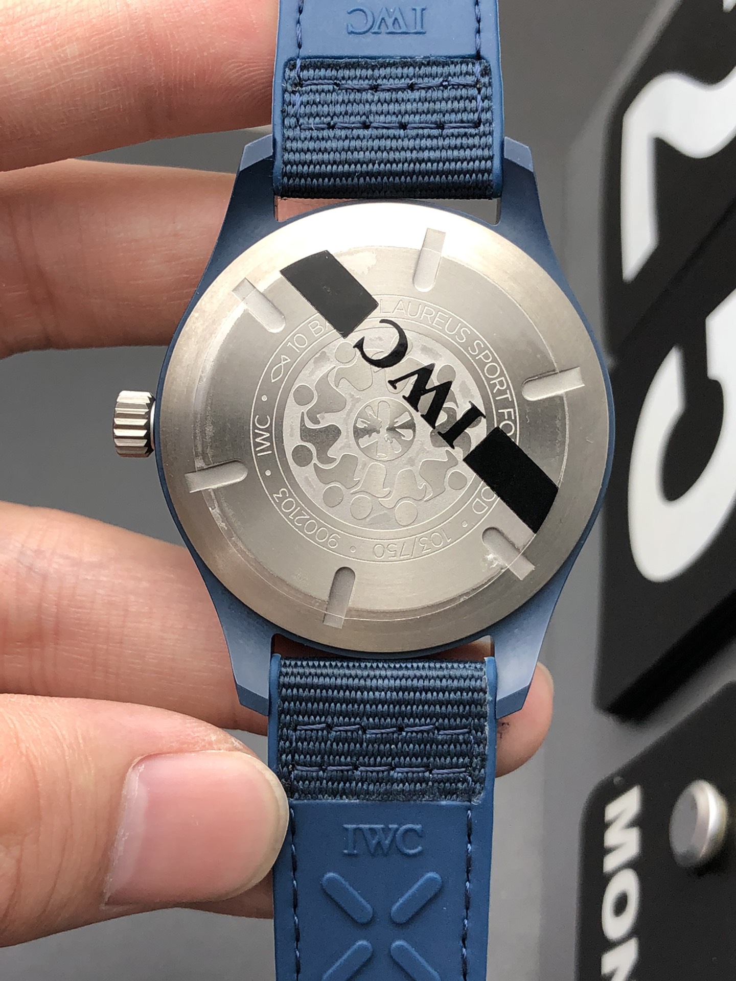 IWC M+ 蓝陶瓷马克