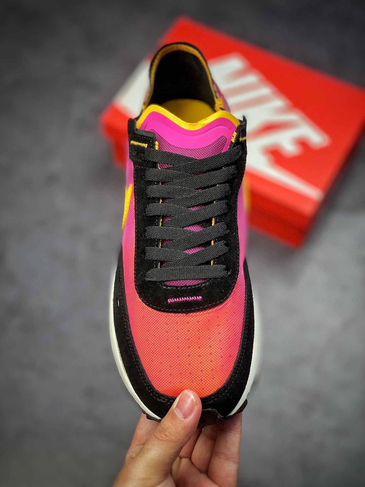 220 Nike Waffle One 复古休闲运动鞋 黑紫金 DA7995-600