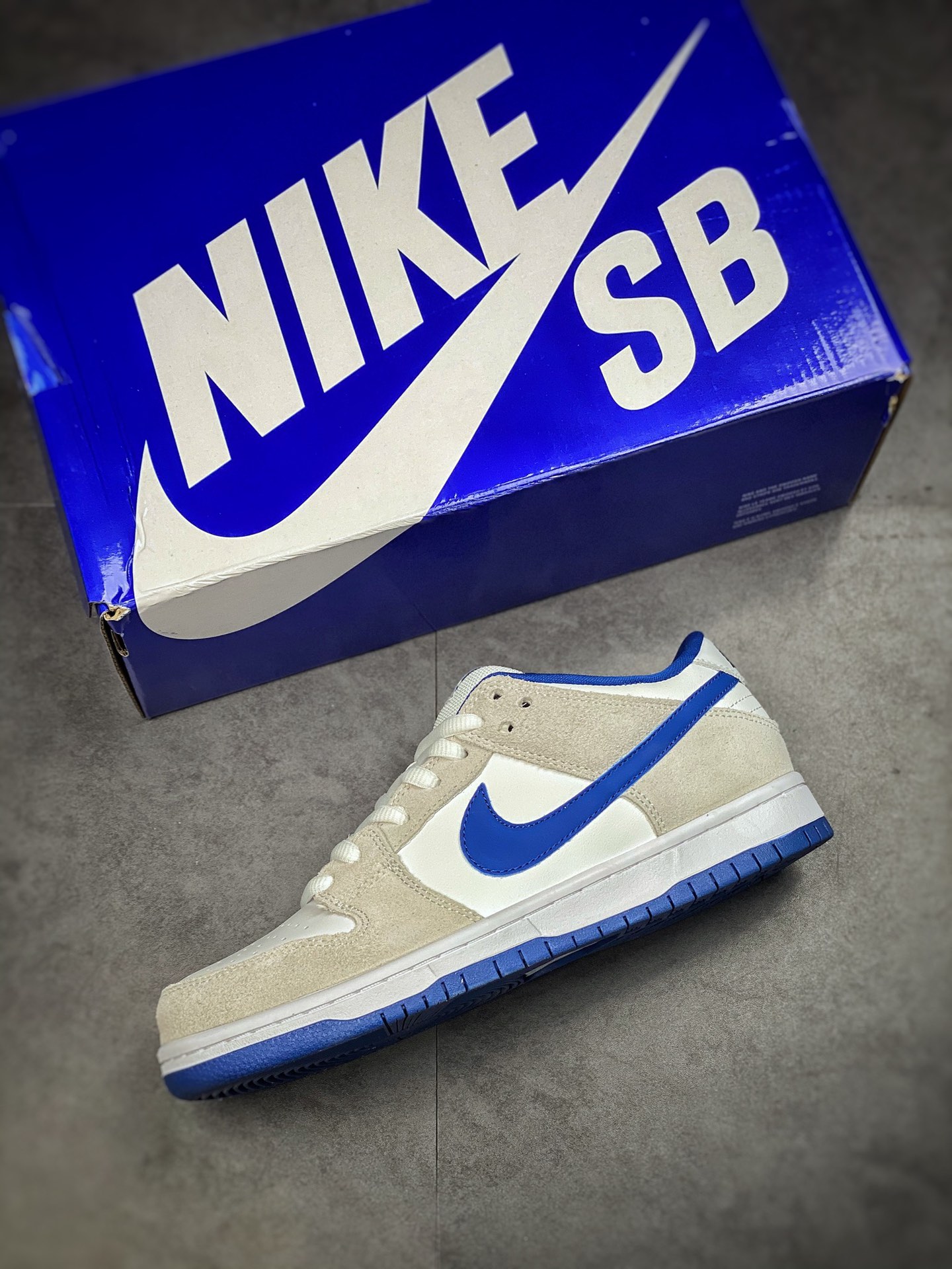 260 Nike SB Dunk low 元年复刻 白灰皇家蓝 304292-040