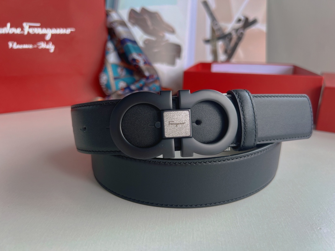 Ferragamo菲拉格慕   精品8字专柜版型金属扣男士3.5cm腰带