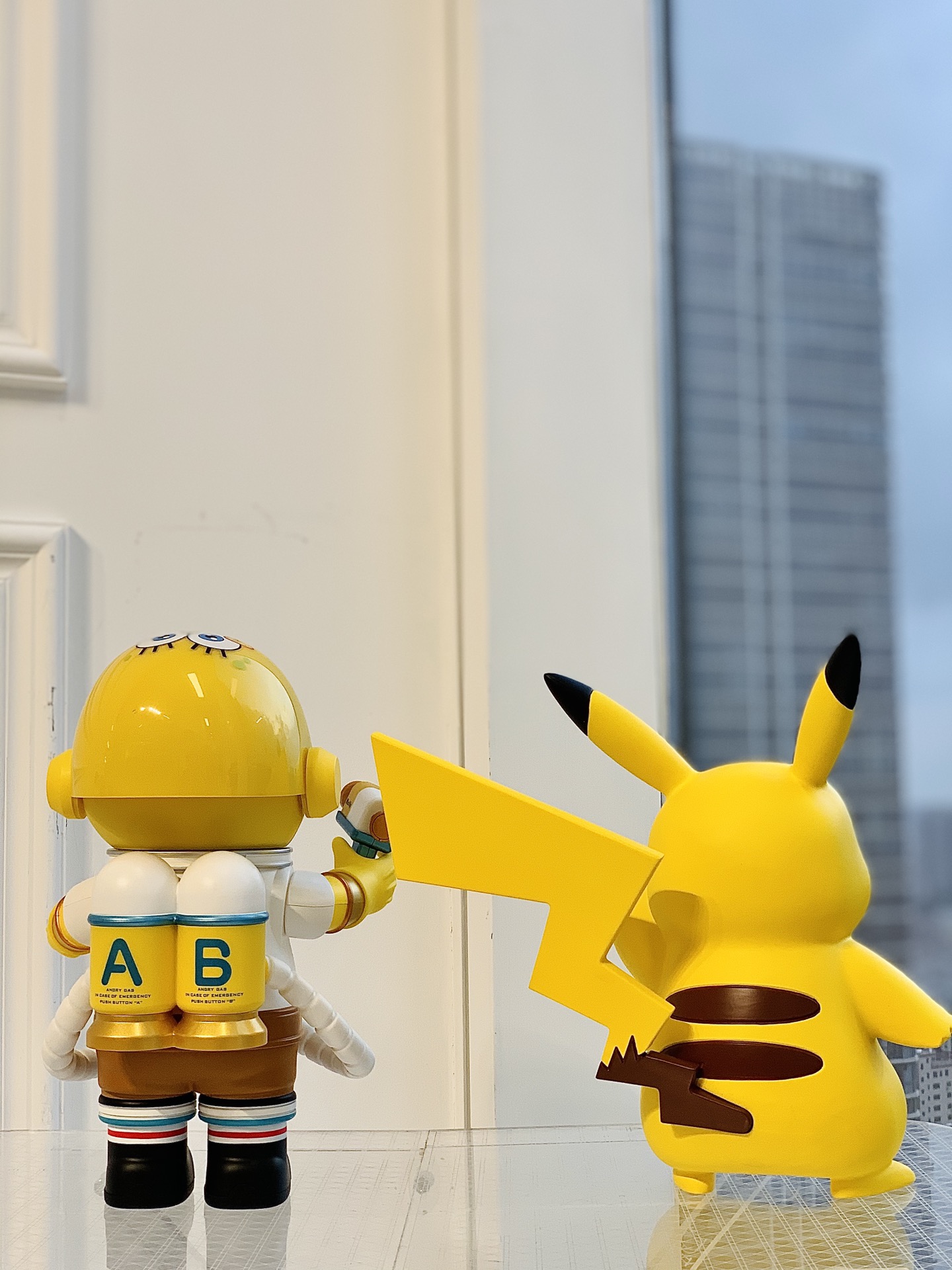 Charming designer toy figurines that serve as distinctive accent pieces - Comprehensive 6