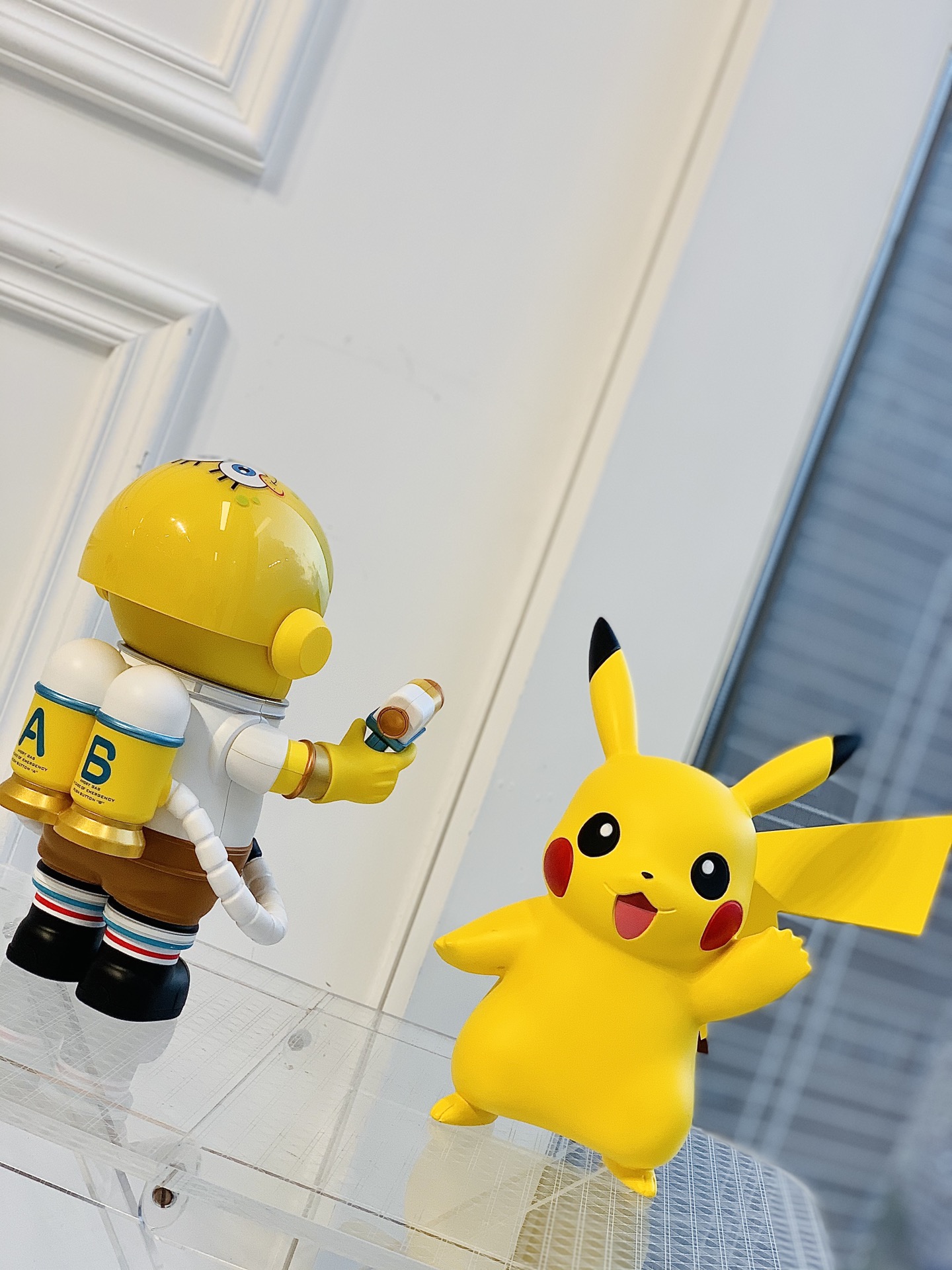 Charming designer toy figurines that serve as distinctive accent pieces - Comprehensive 3