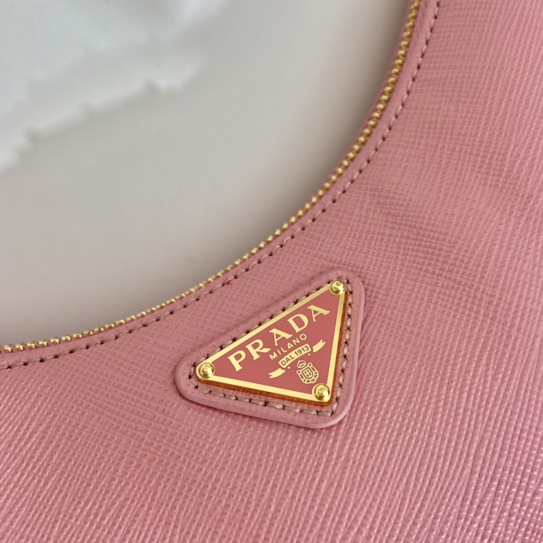 PRADA普拉达进口十字纹牛皮Hobo手拎/腋下包/斜挎包1BC204B