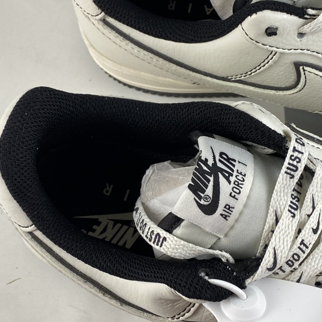 P260 Stussy x Nike Air Force 1 Low 斯图西联名空军一号米黑反光板鞋 UN1635-702