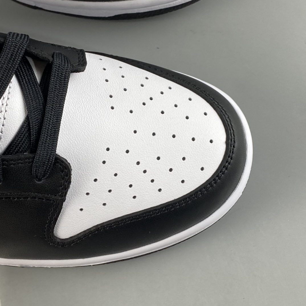 P320 纯原版本 Nike SB Dunk Low 黑白熊猫头层休闲板鞋 DD1391-100