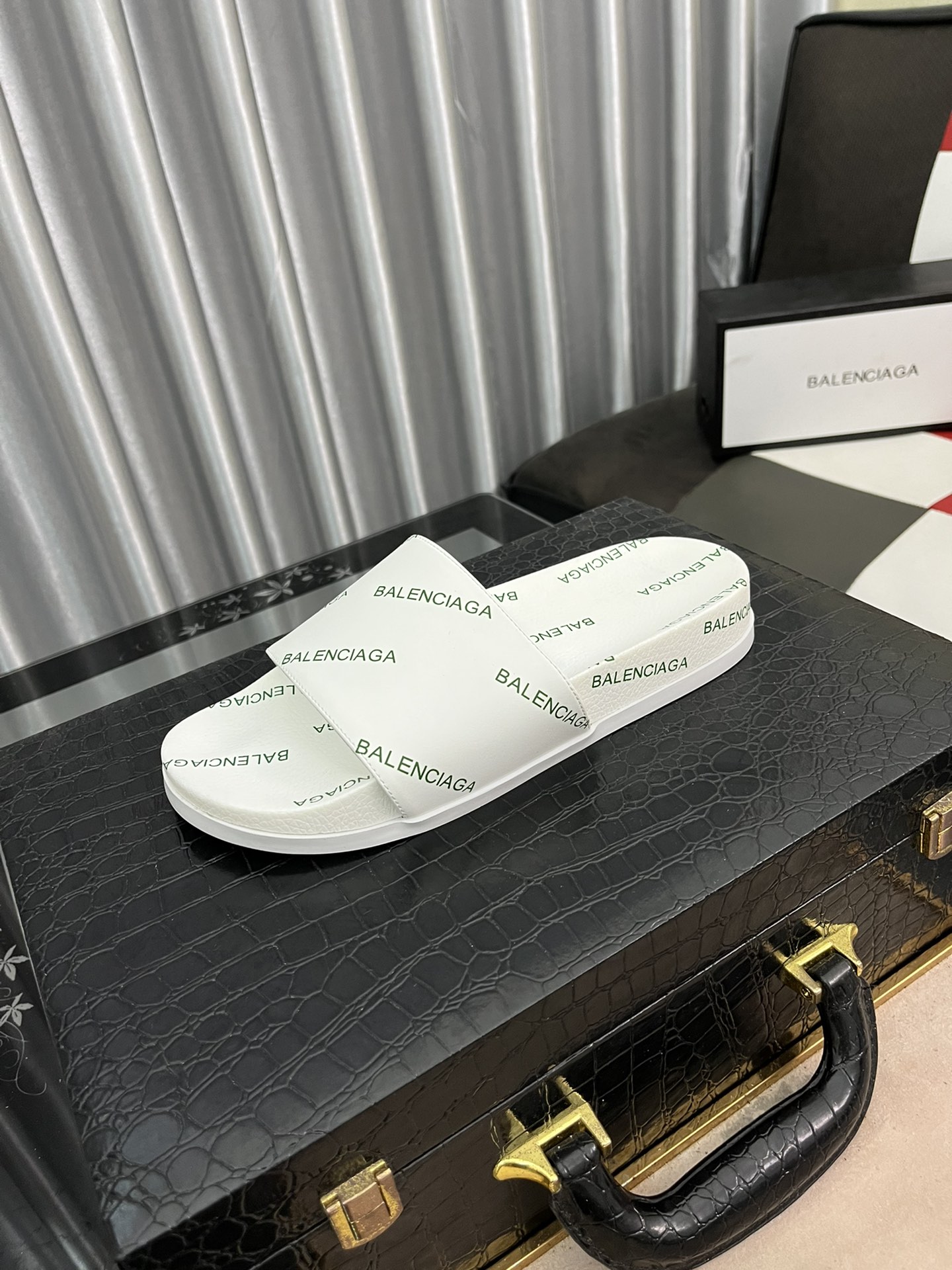 H0   Chanel 香奈儿