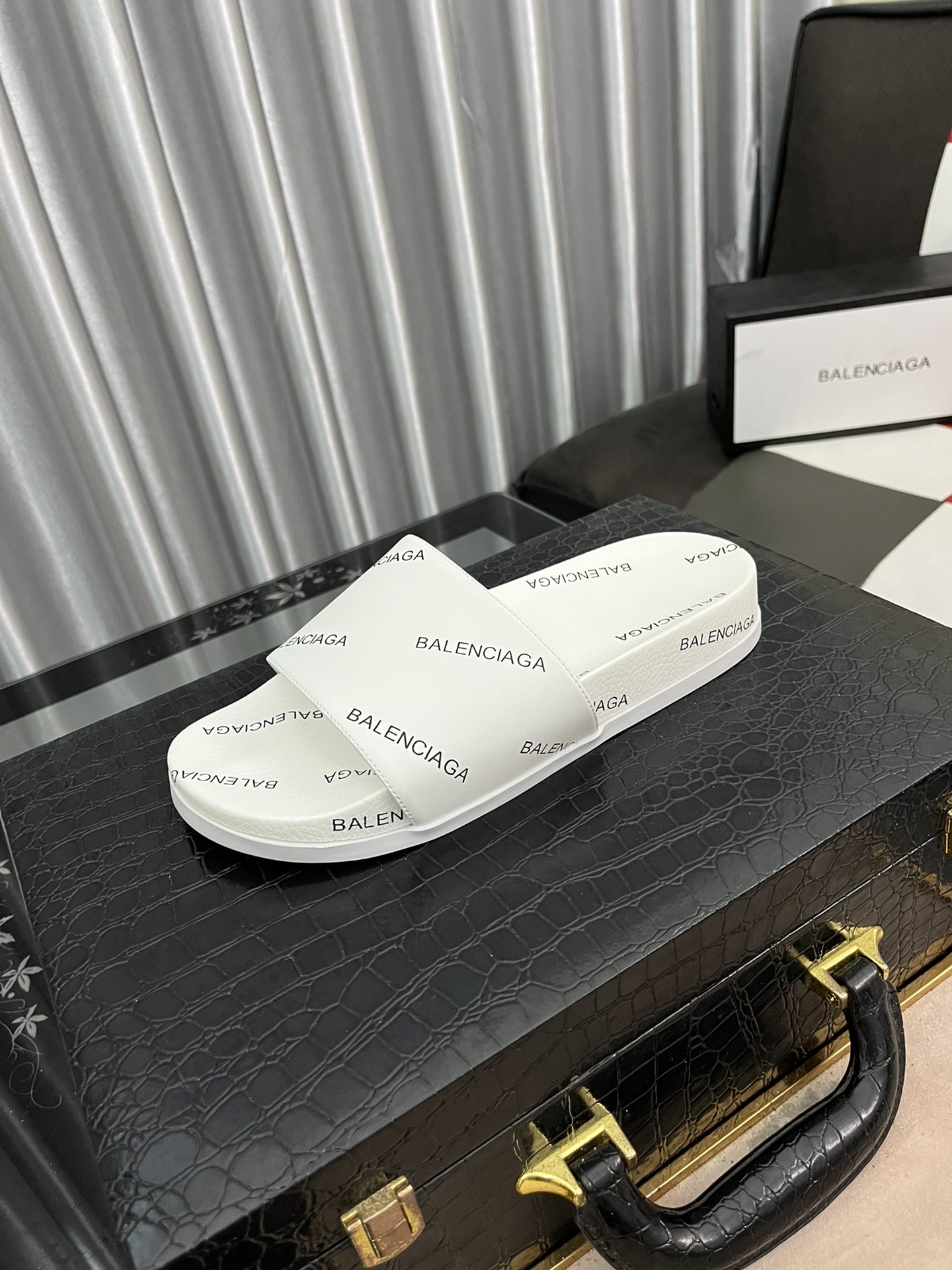 H0   Chanel 香奈儿