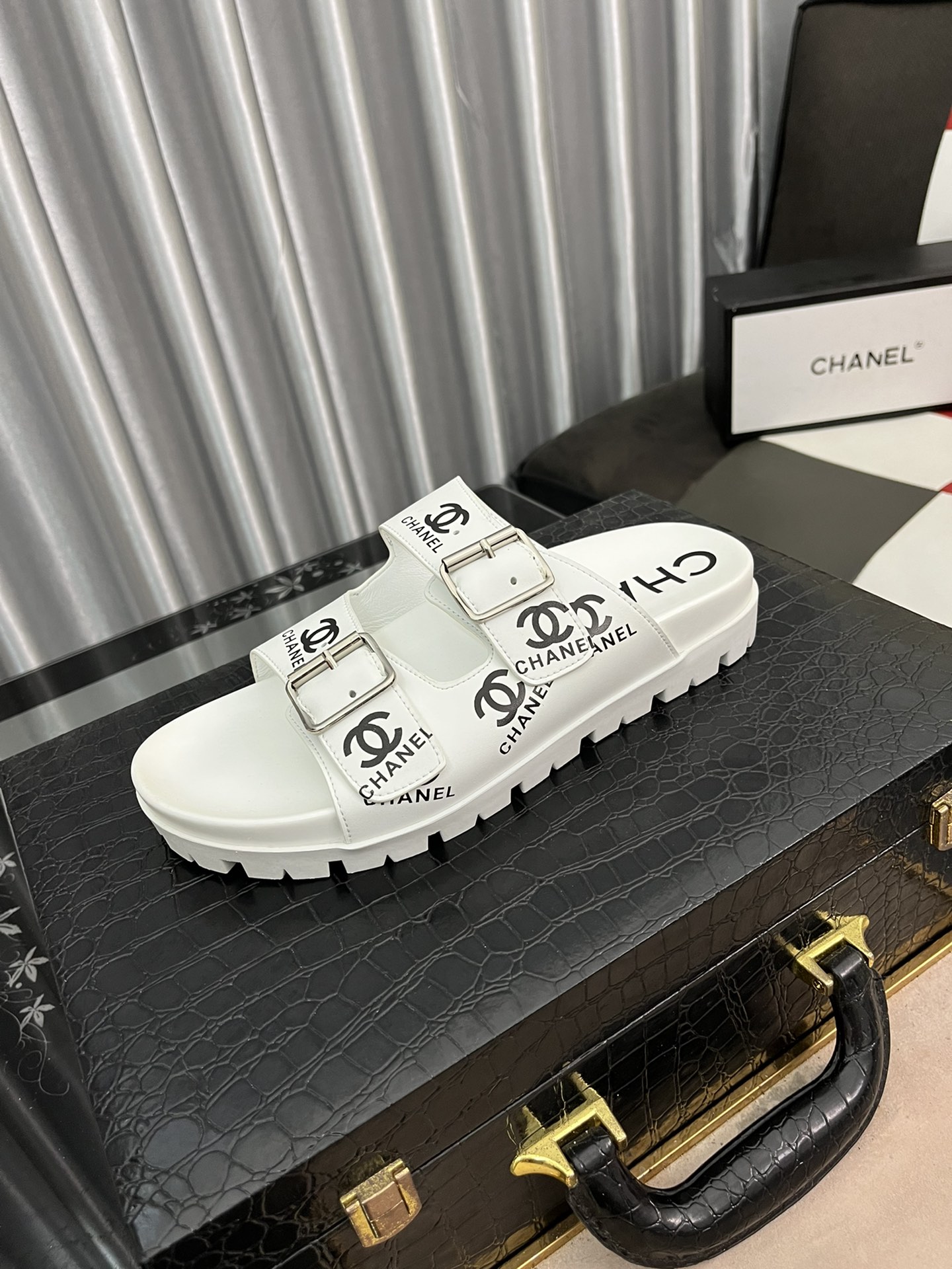 H0   Chanel 香奈儿