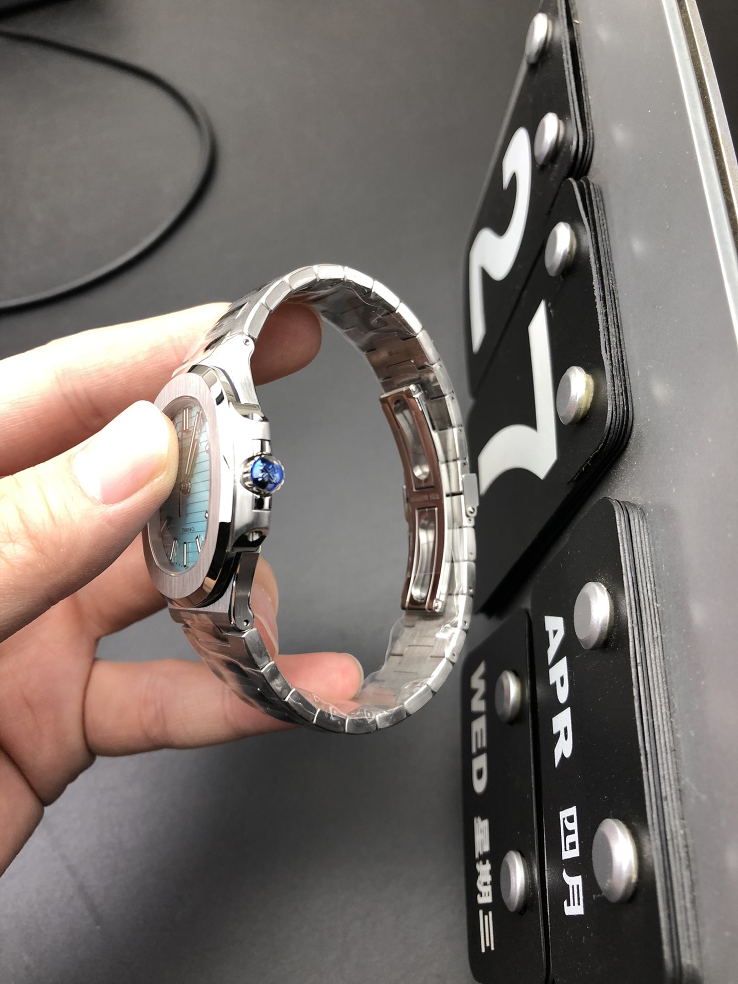 Tiffany & Co. 蒂芙尼蓝鹦鹉螺