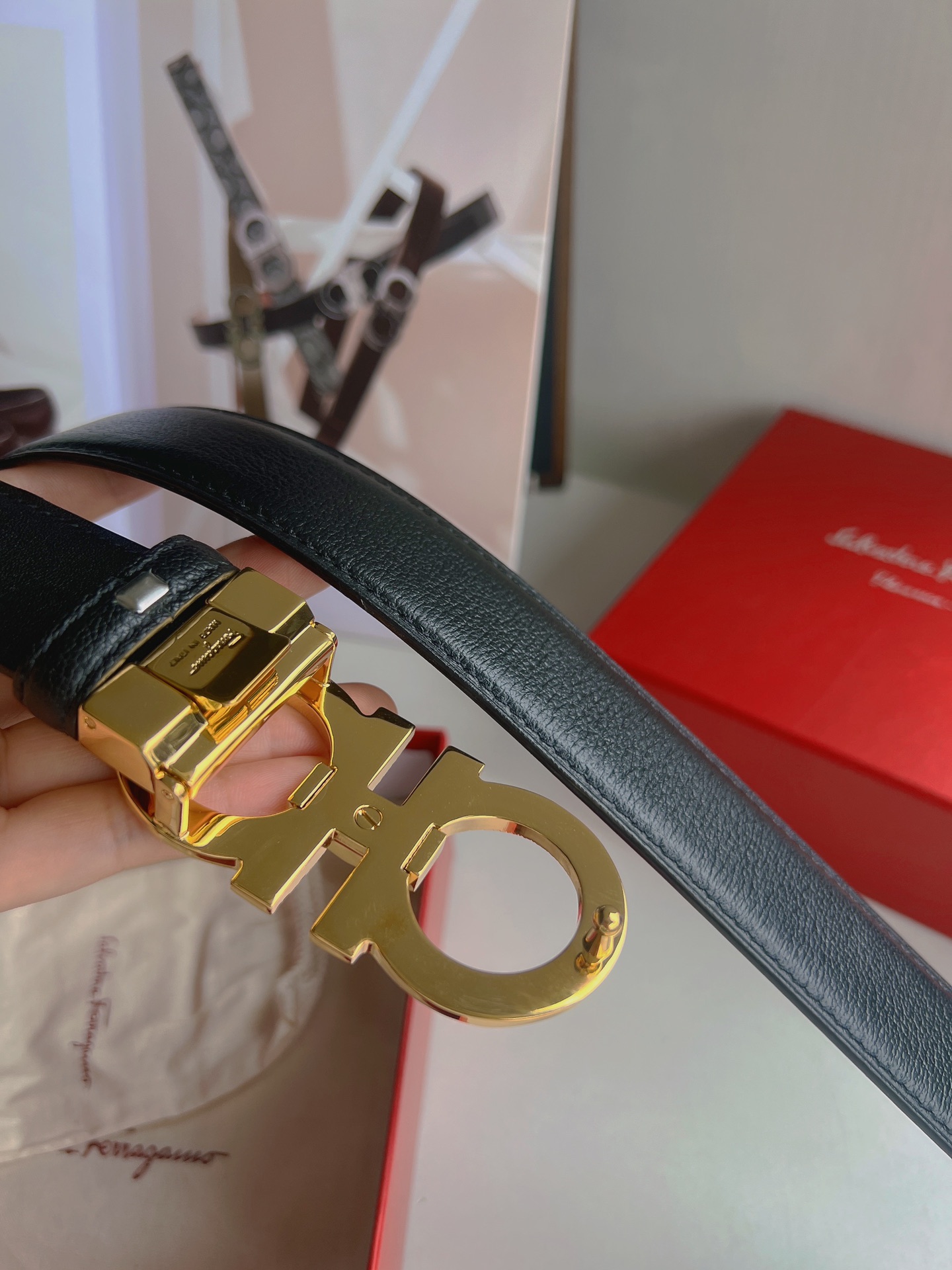 Ferragamo菲拉格慕   精选上乘材质男士商务3.5cm腰带