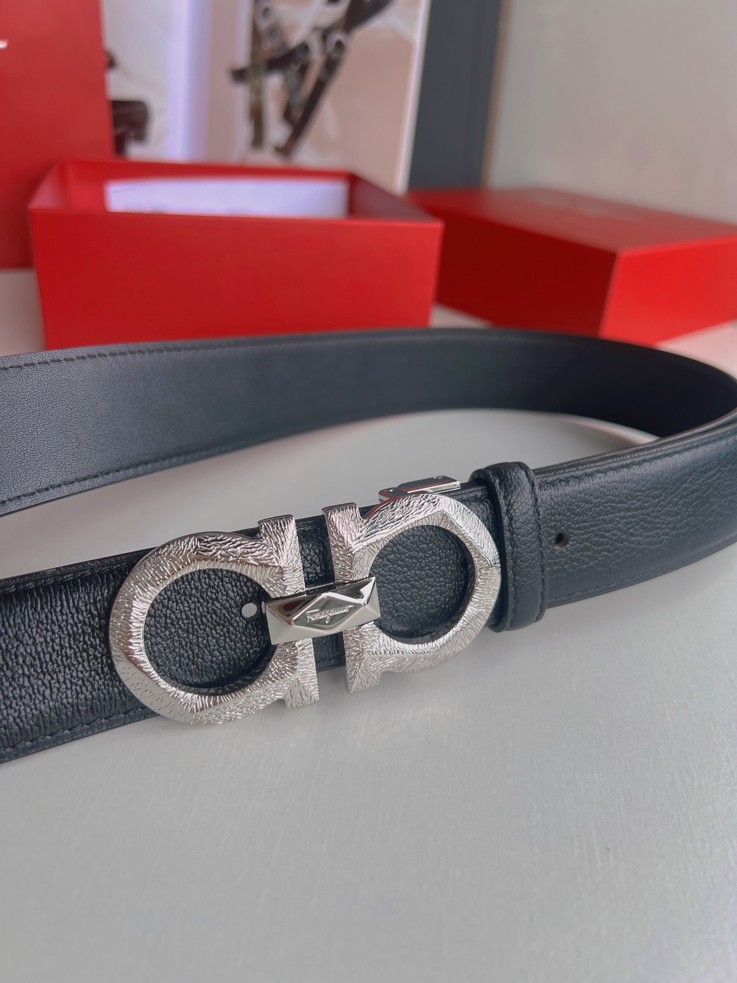 Ferragamo菲拉格慕   精选上乘材质男士商务3.5cm腰带