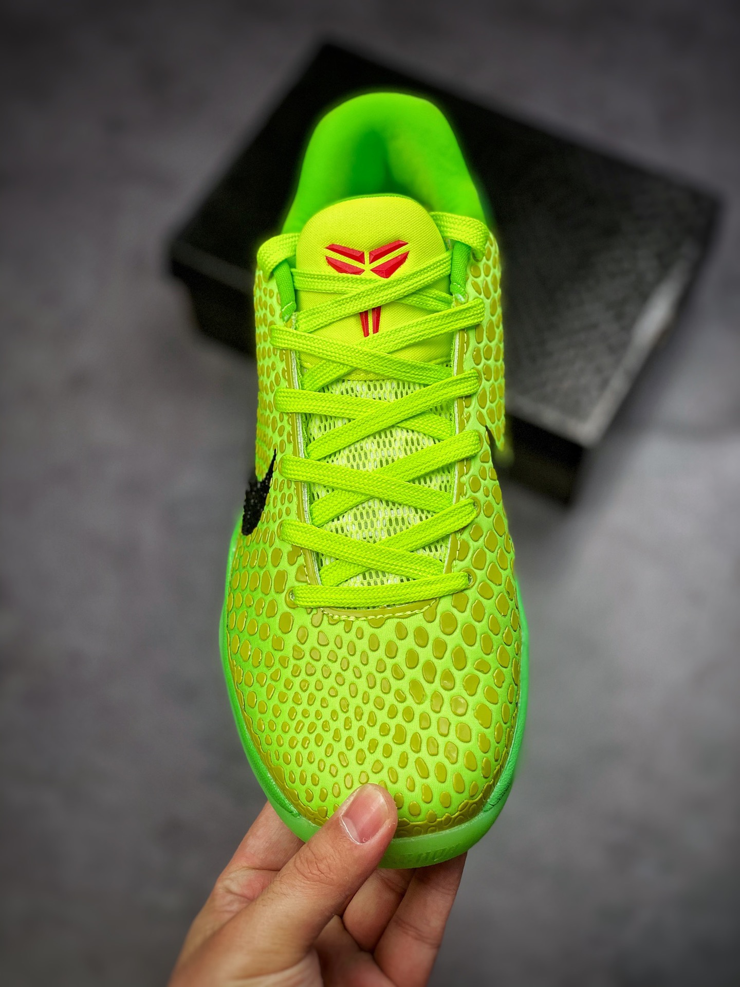 190 Nike Kobe VI ”Grinch 圣诞节” 科比6代 青蜂侠 CW2190-300