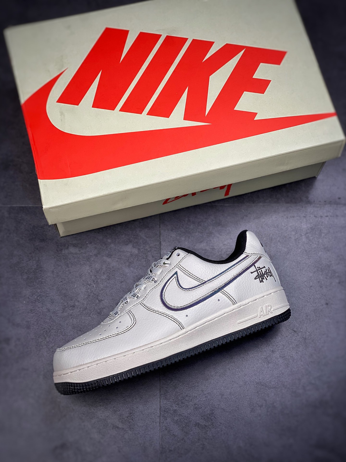 260 Nike Air Force 1 Low 07 x Stussy 斯图西联名 UN1635-702