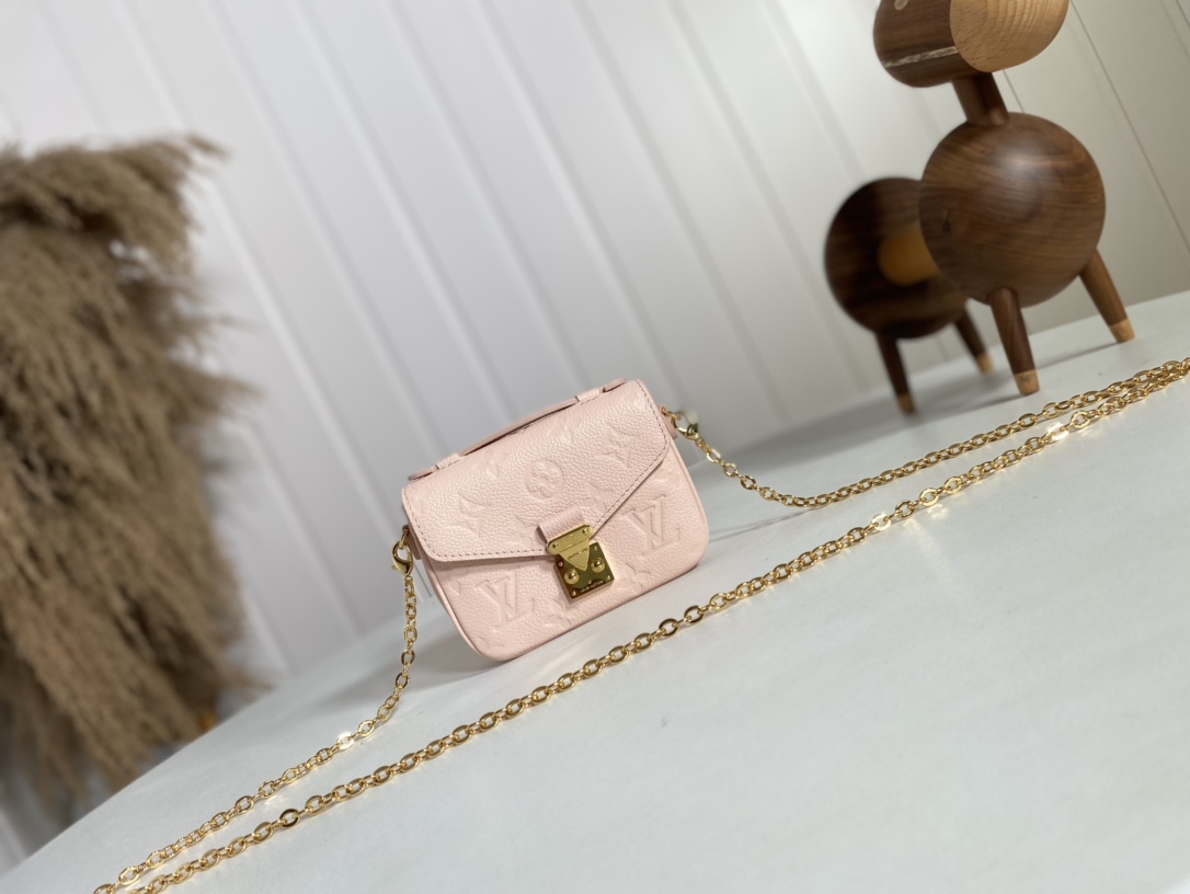 Louis Vuitton LV Pochette MeTis Handbags Crossbody & Shoulder Bags Pink Empreinte​ Chains M81389