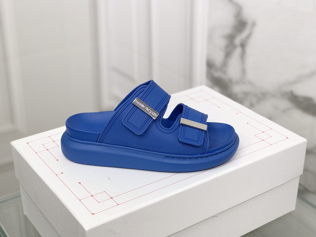 McQun/Alexander McQueen Candy-Coloured Slippers 1:1 High-End Reset – Size 35-40 - 图片 3