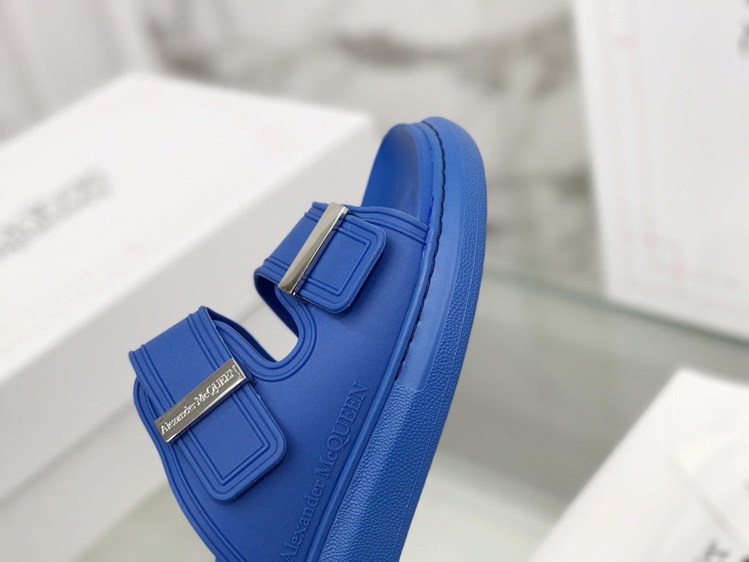 McQun/Alexander McQueen Candy-Coloured Slippers 1:1 High-End Reset – Size 35-40 - 图片 4