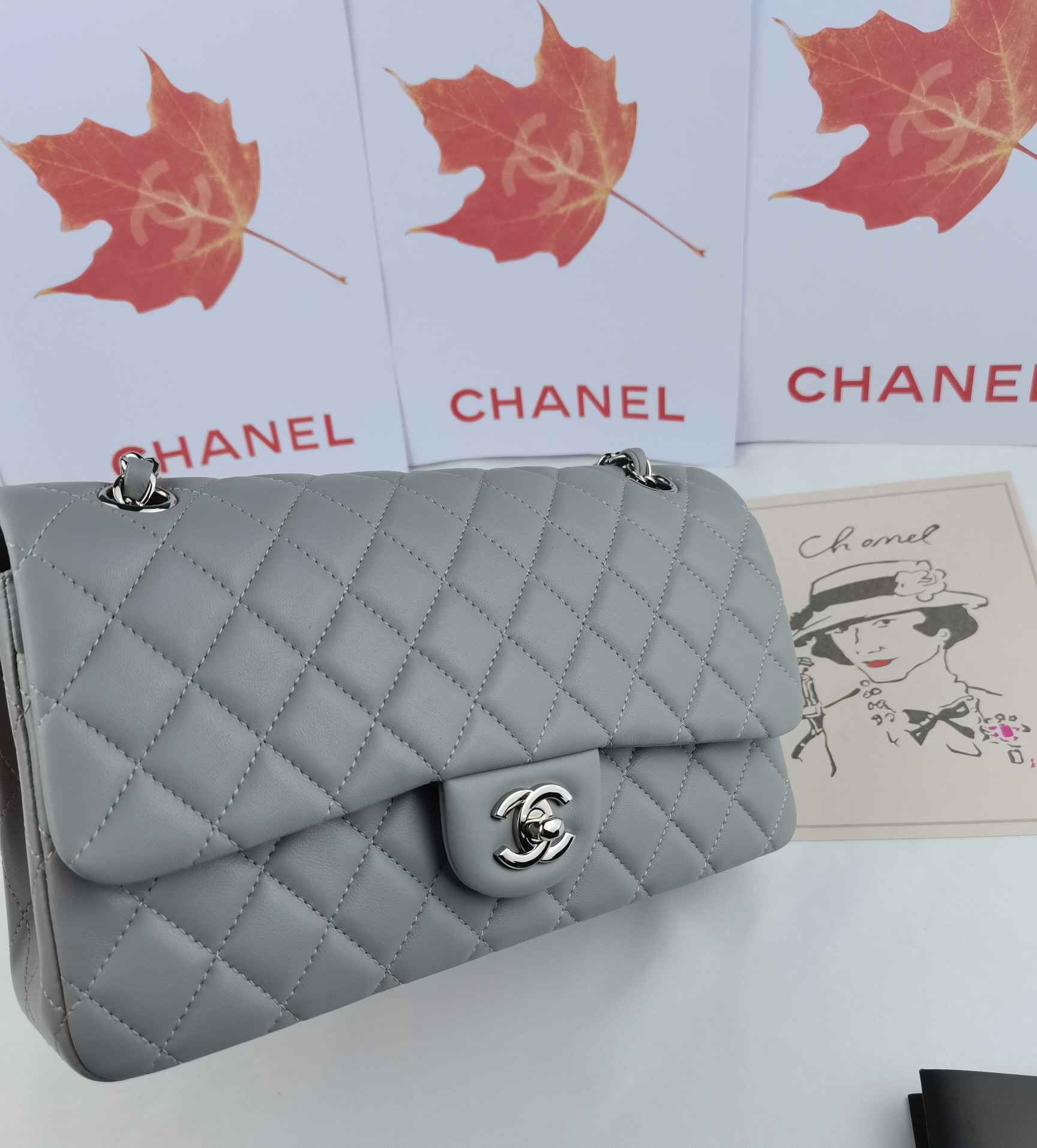 顶级货_厂跑量价高端定制品Chane1ClassicBag01112演绎了Chane1的经典高雅简约精美