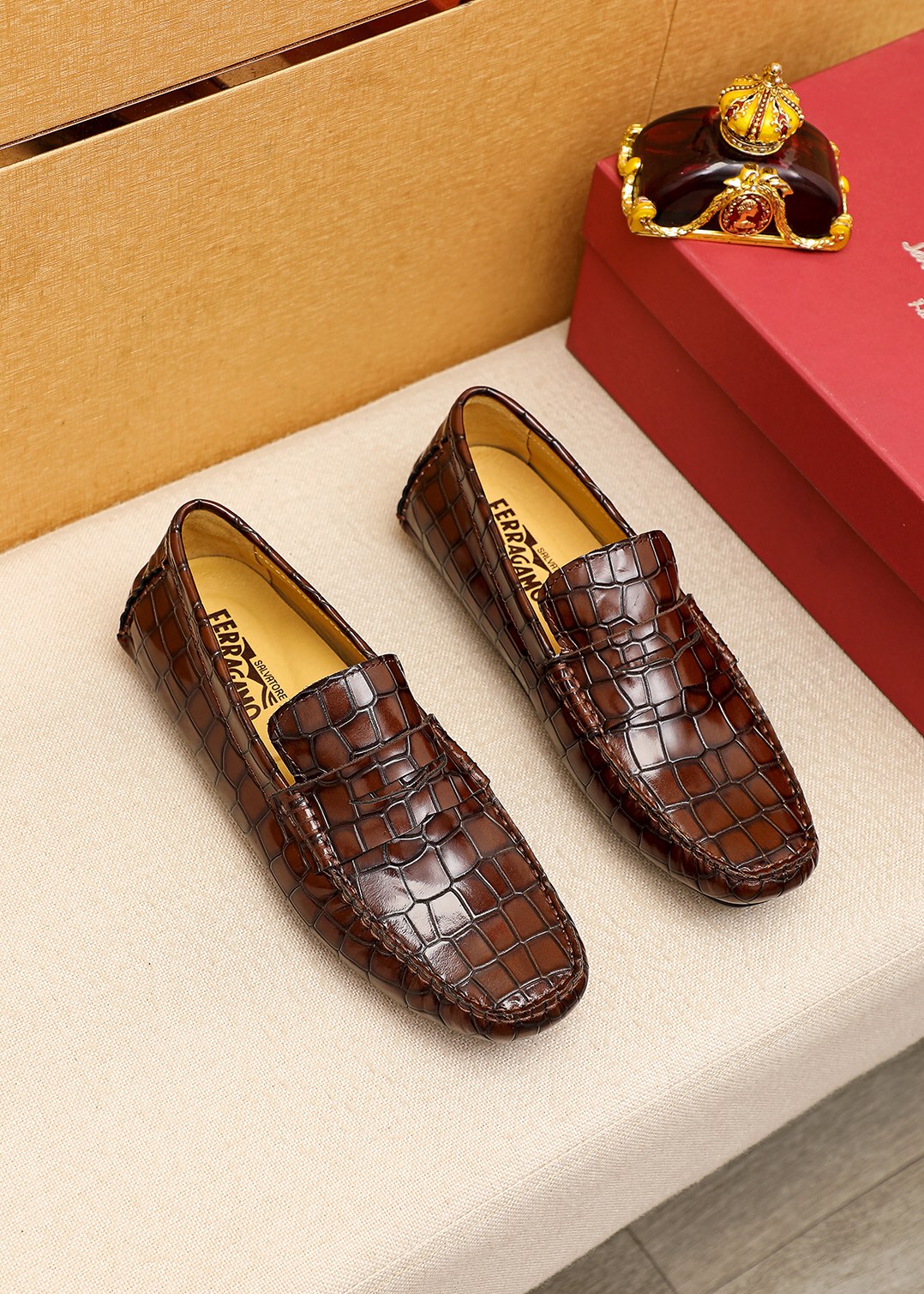 I5  Ferragamo 菲拉格慕 豆豆鞋正码