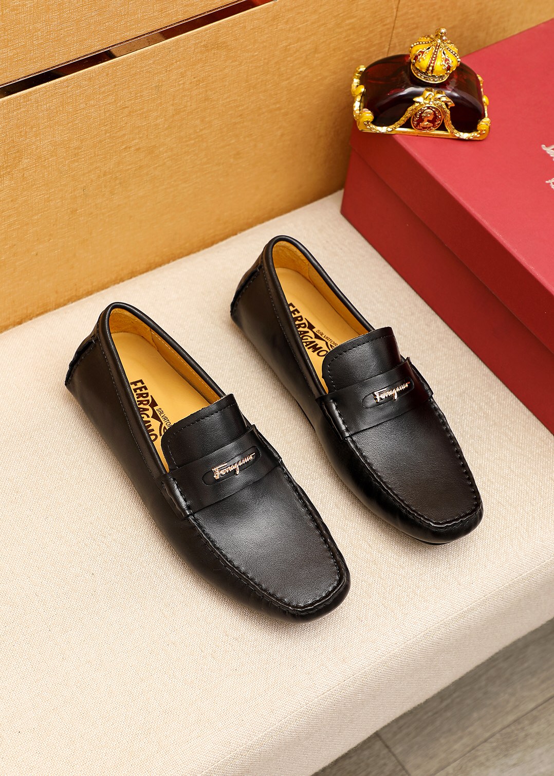 I5  Ferragamo 菲拉格慕 豆豆鞋正码