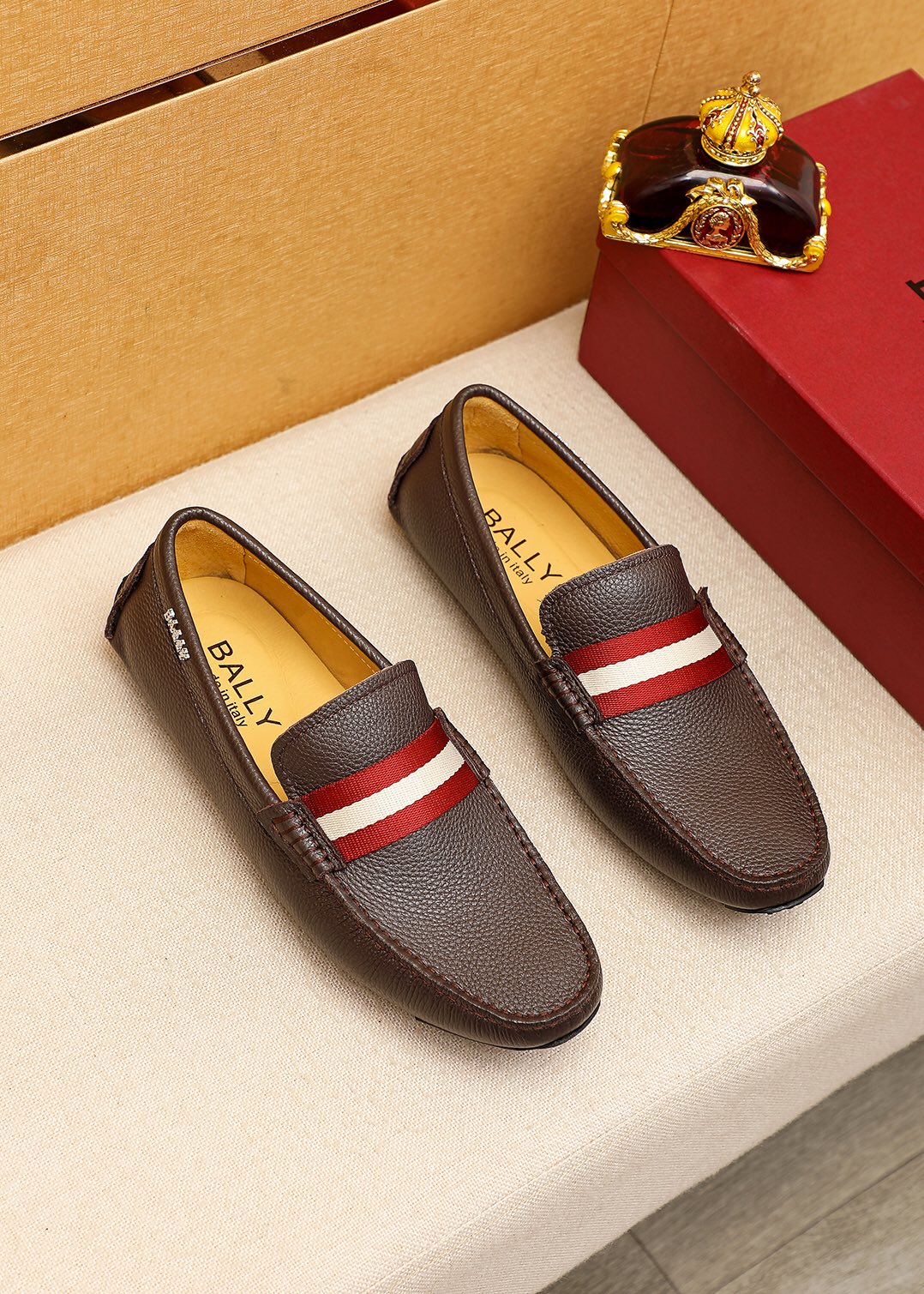 I5  BALLY 巴利 豆豆鞋正码